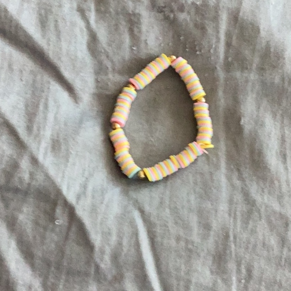 Pastel cupcake ✨🧁😁 - Picture 3 of 3